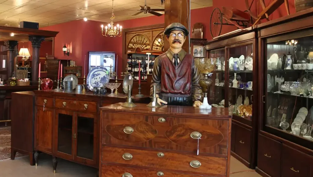 roberts antiques in downtown lewisburg wv.